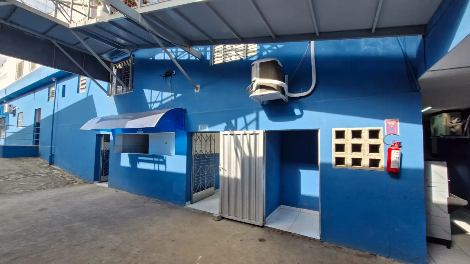 A pausa também ensina! O pátio é fundamental para desenvolver a autonomia e o respeito mútuo.